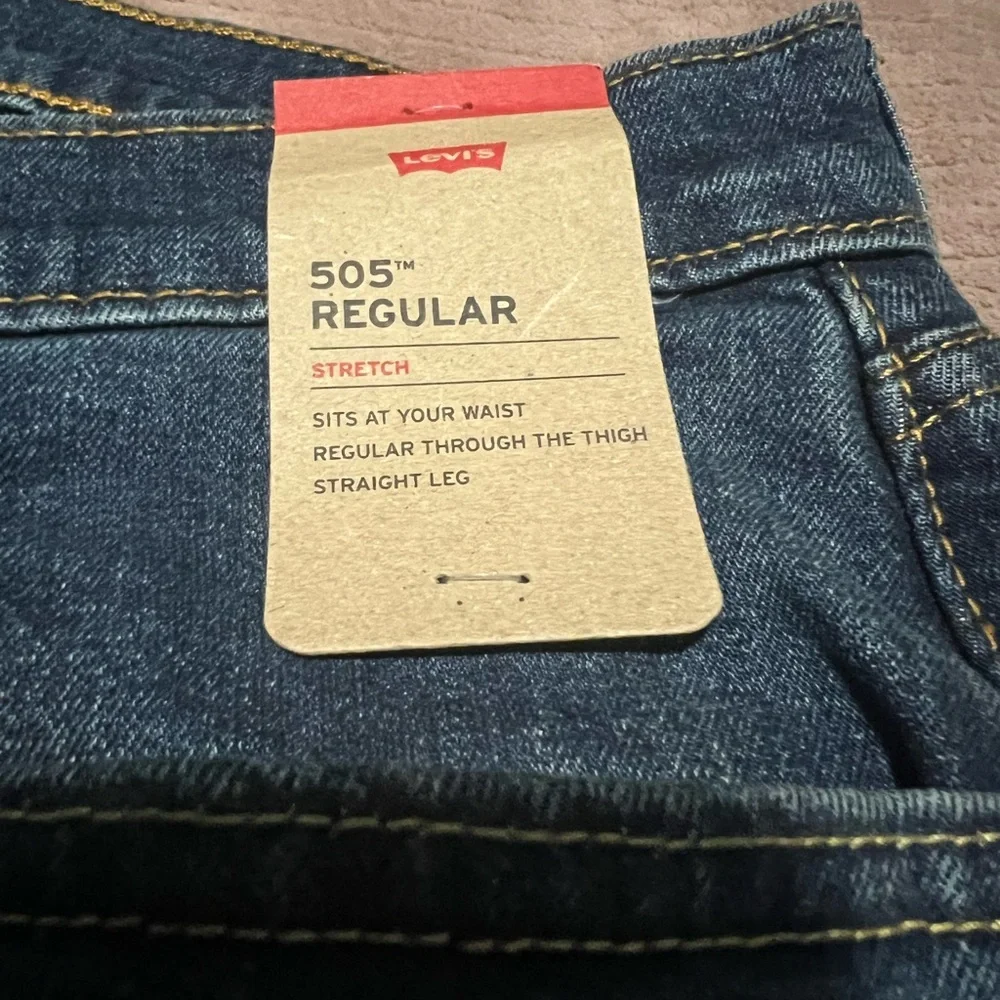 Levi’s 505 Regular - Picture 3 of 5